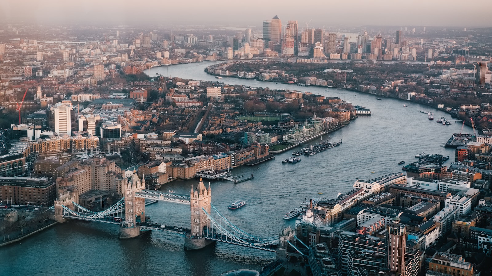 Westminster and Big Ben - declaring P2P income on a UK Self Assessment.